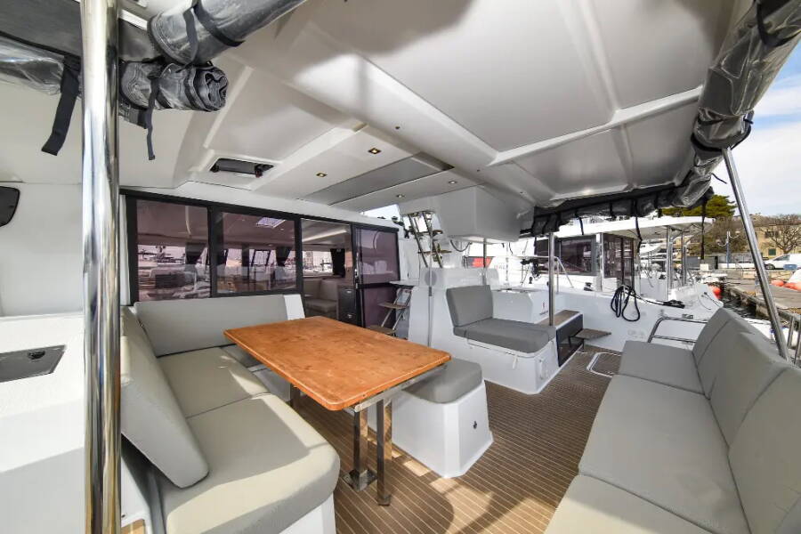 Fountaine Pajot Astrea 42 | CLASS