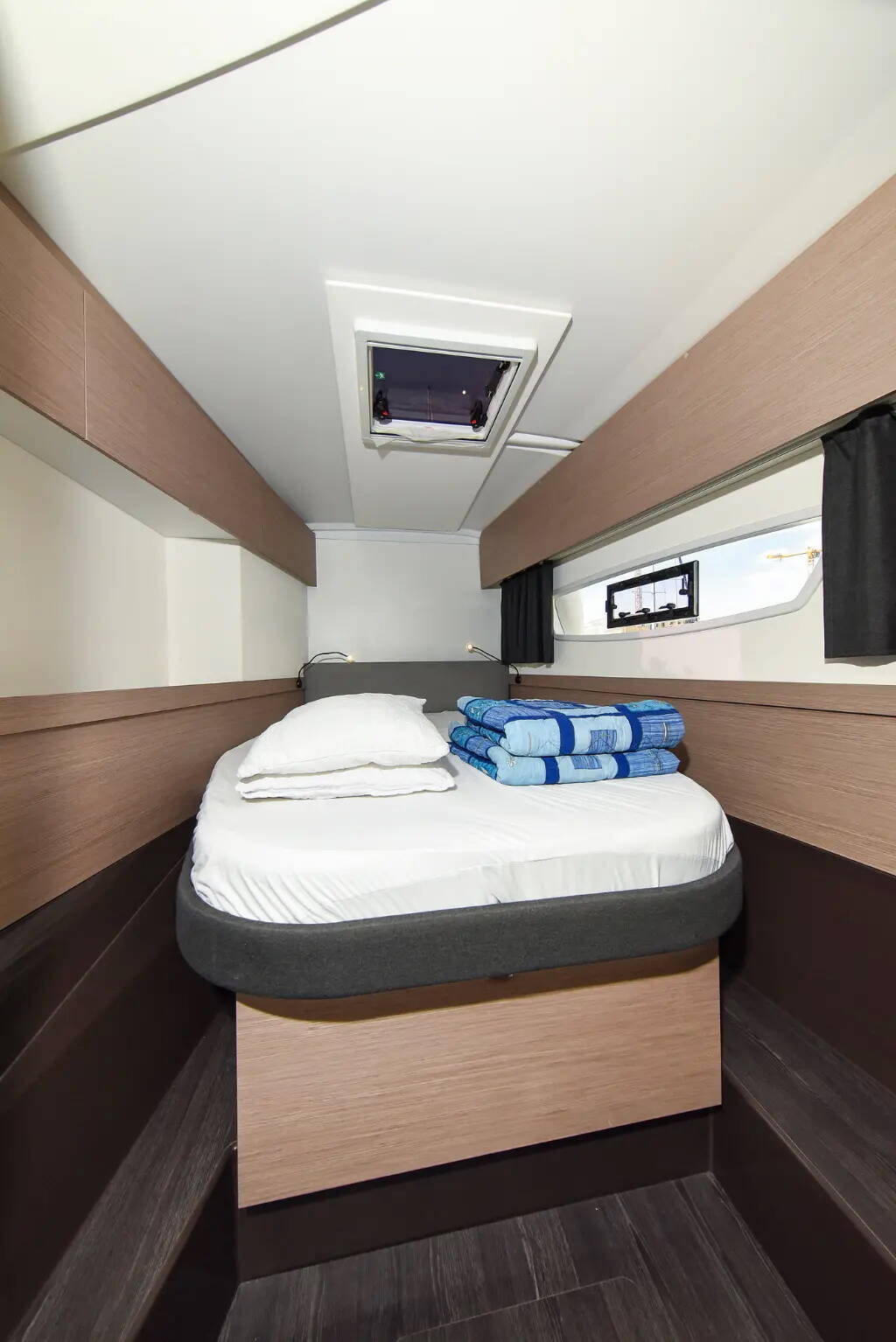 Fountaine Pajot Astrea 42 | CLASS