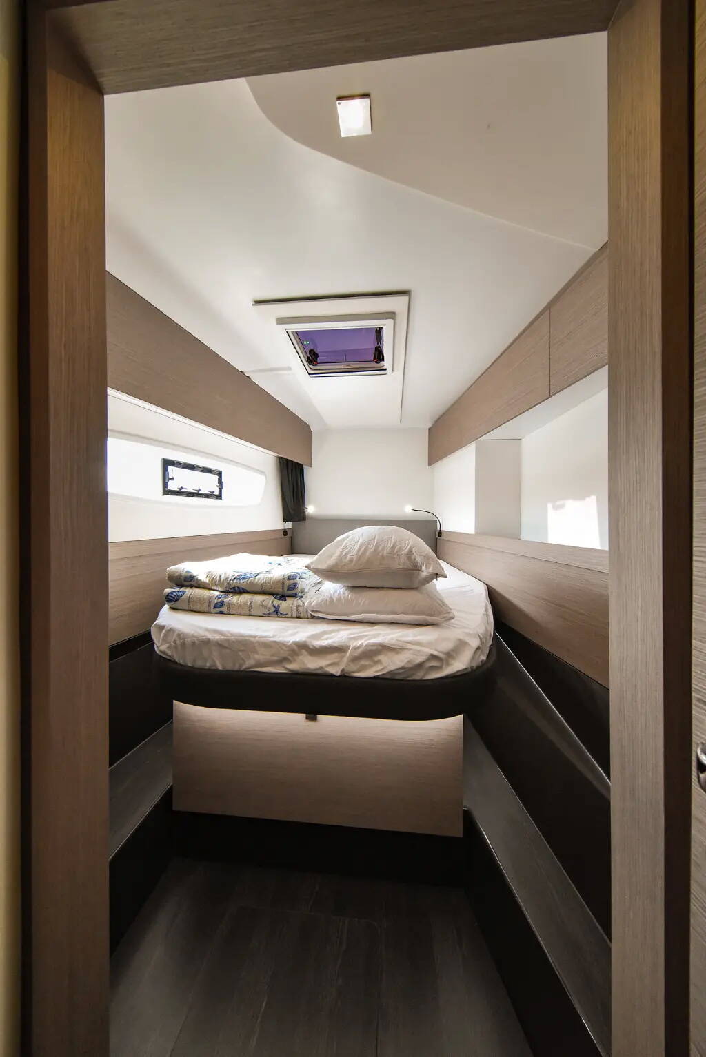 Fountaine Pajot Astrea 42 | Le Bart