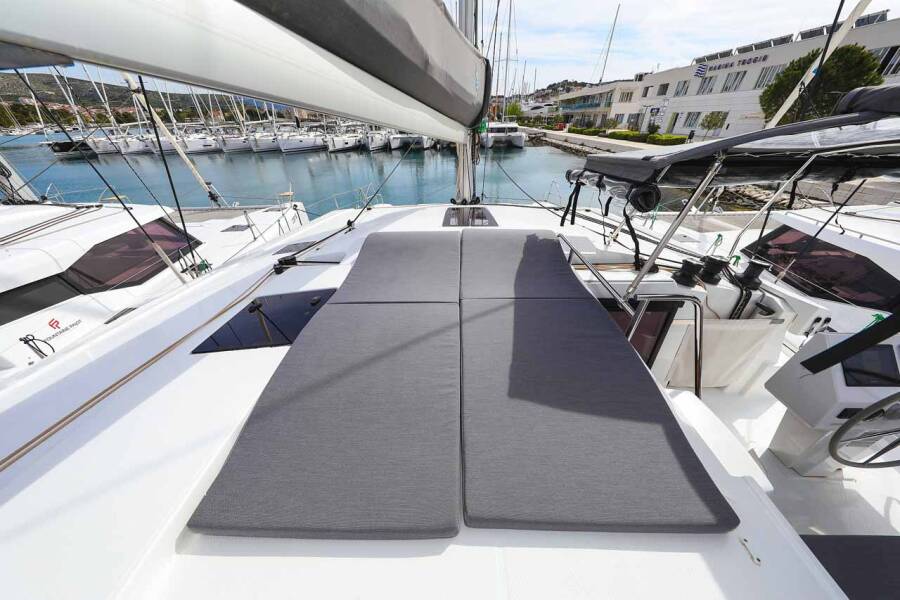 Fountaine Pajot Astrea 42  | Ariel