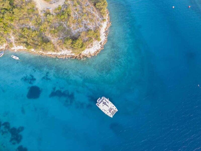 Fountaine Pajot Astrea 42  | Mojo