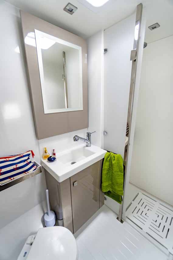 Fountaine Pajot Astrea 42  | Mojo