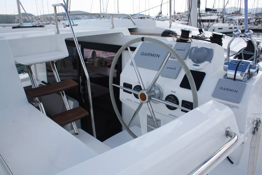 Fountaine Pajot Astrea 42  | Mae Fee