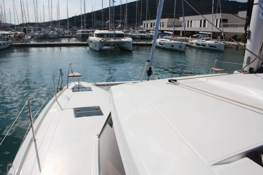 Fountaine Pajot Astrea 42  | Mae Fee