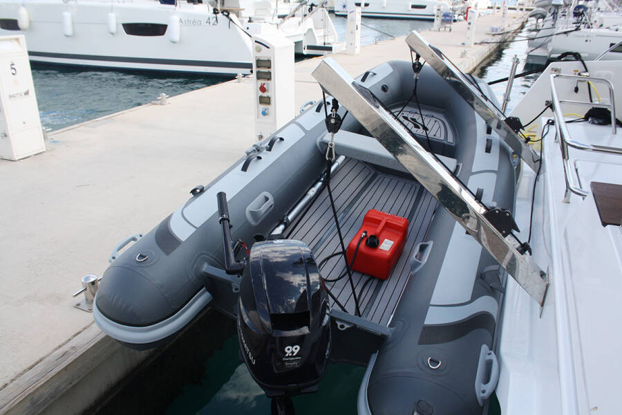 Fountaine Pajot Astrea 42  | Mae Fee