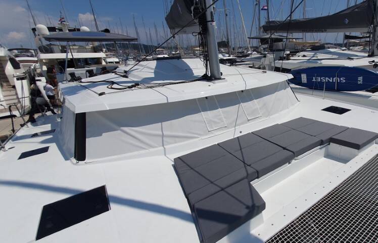 Fountaine Pajot Astrea 42  | Crazy Diamond