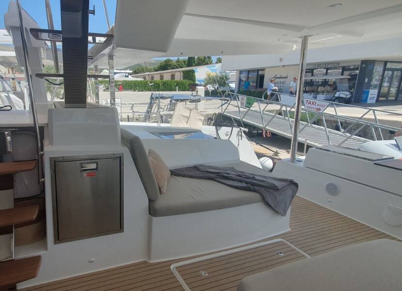 Fountaine Pajot Aura 51  | Sunrise