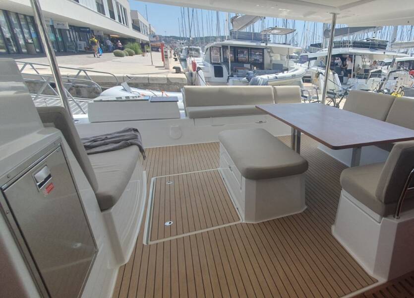 Fountaine Pajot Aura 51  | Sunrise