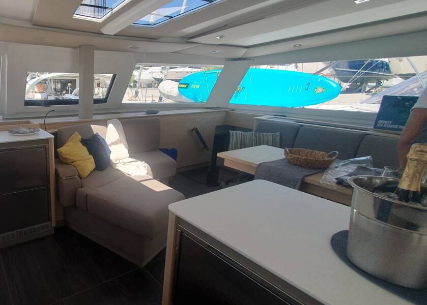 Fountaine Pajot Aura 51  | Sunrise