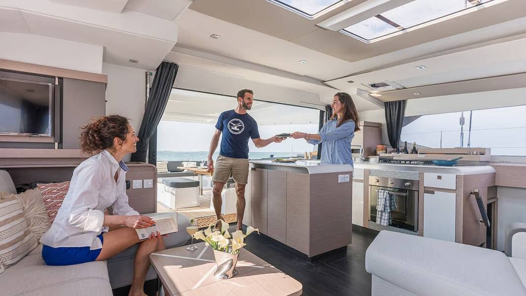 Fountaine Pajot Aura 51  | Ingrid