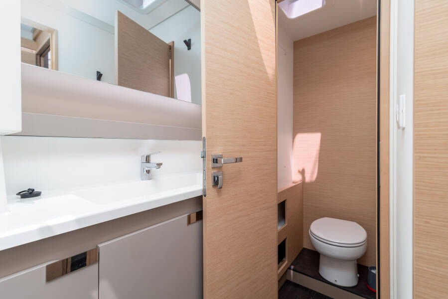 Fountaine Pajot Aura 51 | Odysseus