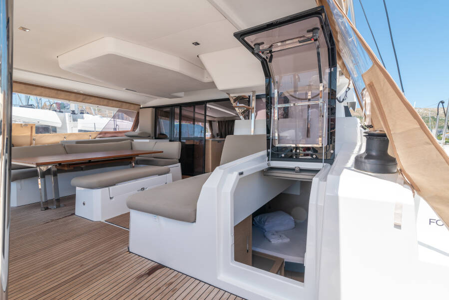 Fountaine Pajot Aura 51 | Odysseus