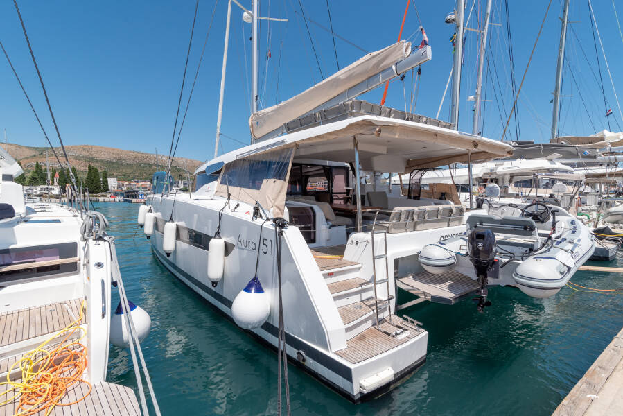 Fountaine Pajot Aura 51 | Odysseus