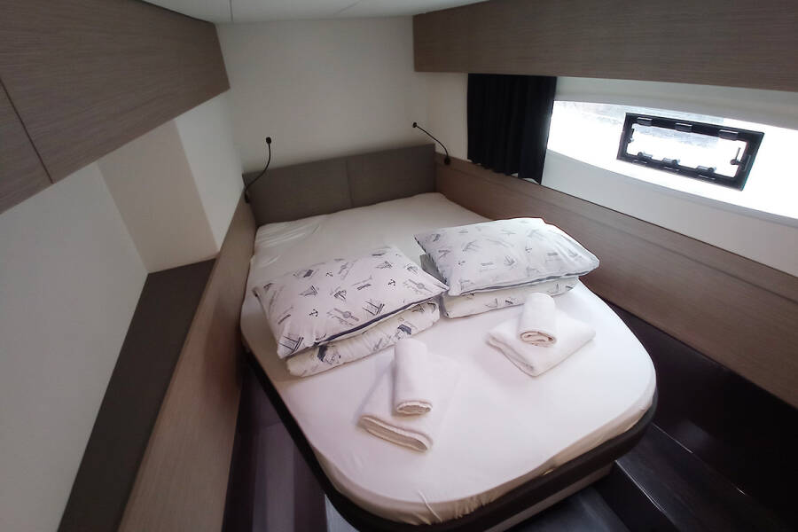 Fountaine Pajot Elba 45  | Coco