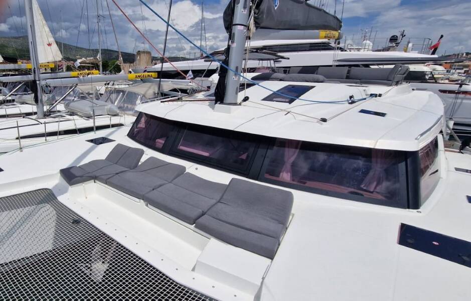 Fountaine Pajot Elba 45  | Sun Office