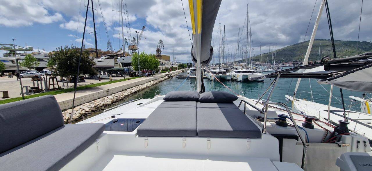 Fountaine Pajot Elba 45  | Sun Office