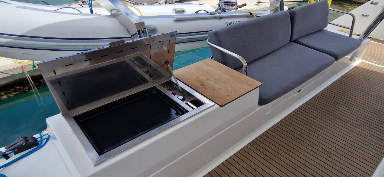 Fountaine Pajot Elba 45  | Sun Office