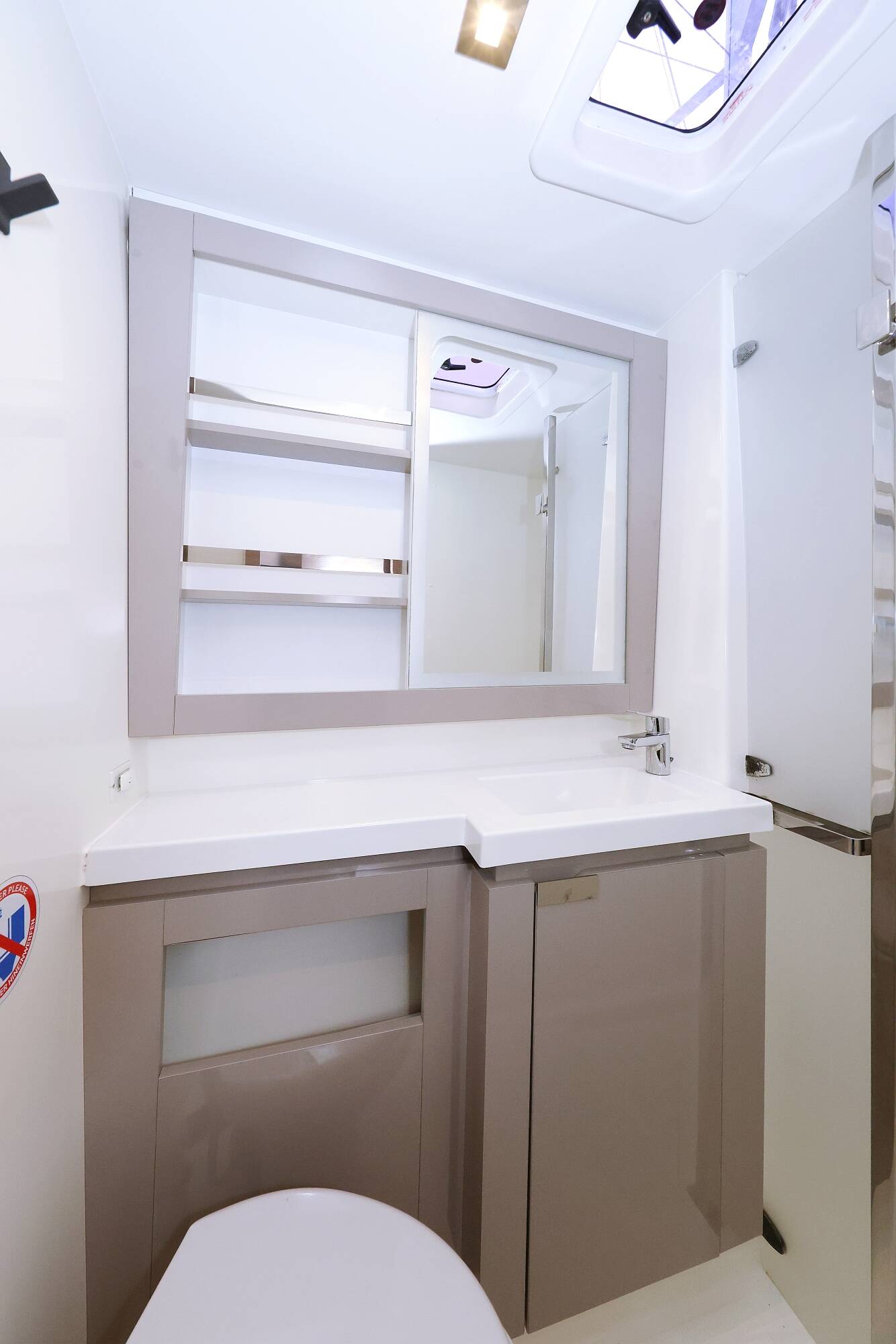 Fountaine Pajot Elba 45  | Sun Office