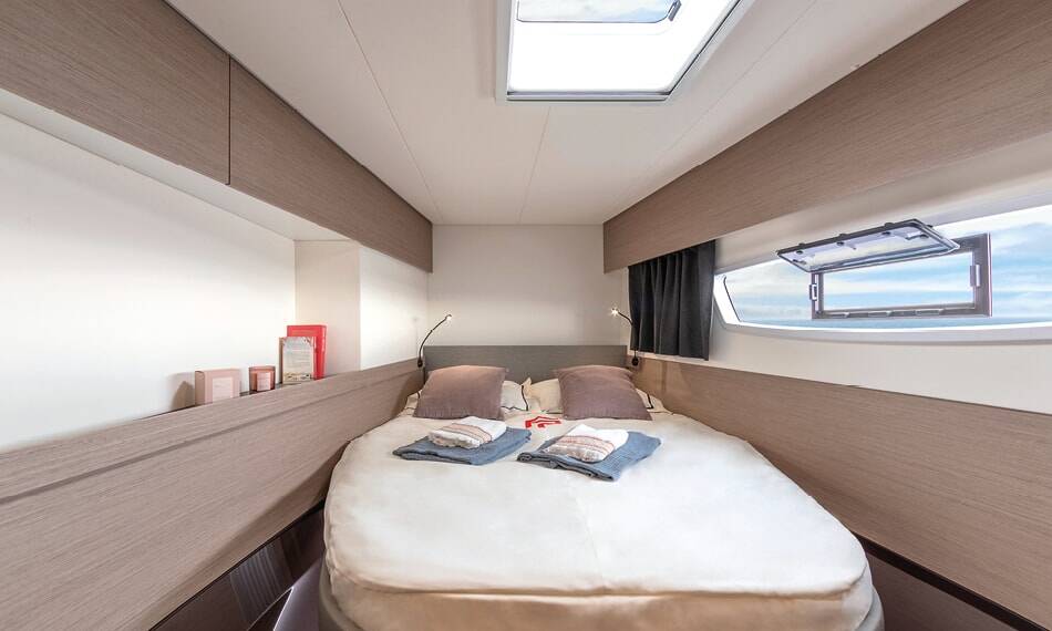 Fountaine Pajot Elba 45  | Marina