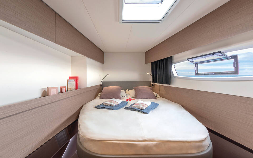 Fountaine Pajot Elba 45  | Tiger Lil