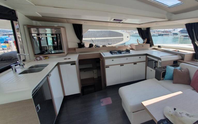 Fountaine Pajot Elba 45  | Dreamcatcher