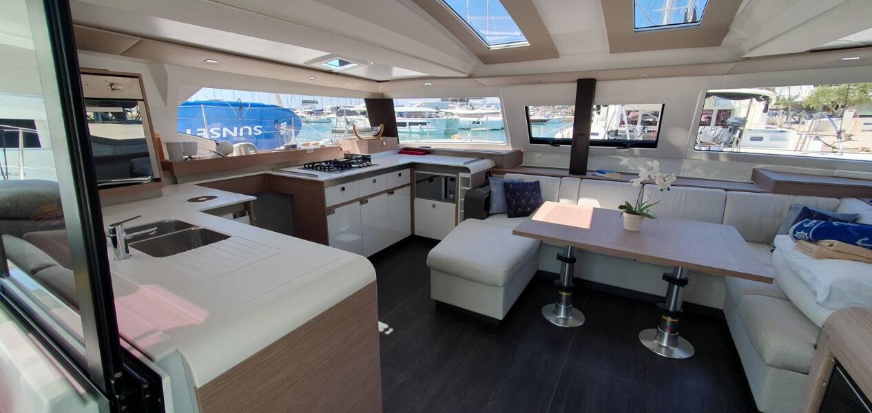 Fountaine Pajot Elba 45  | Summer Flow