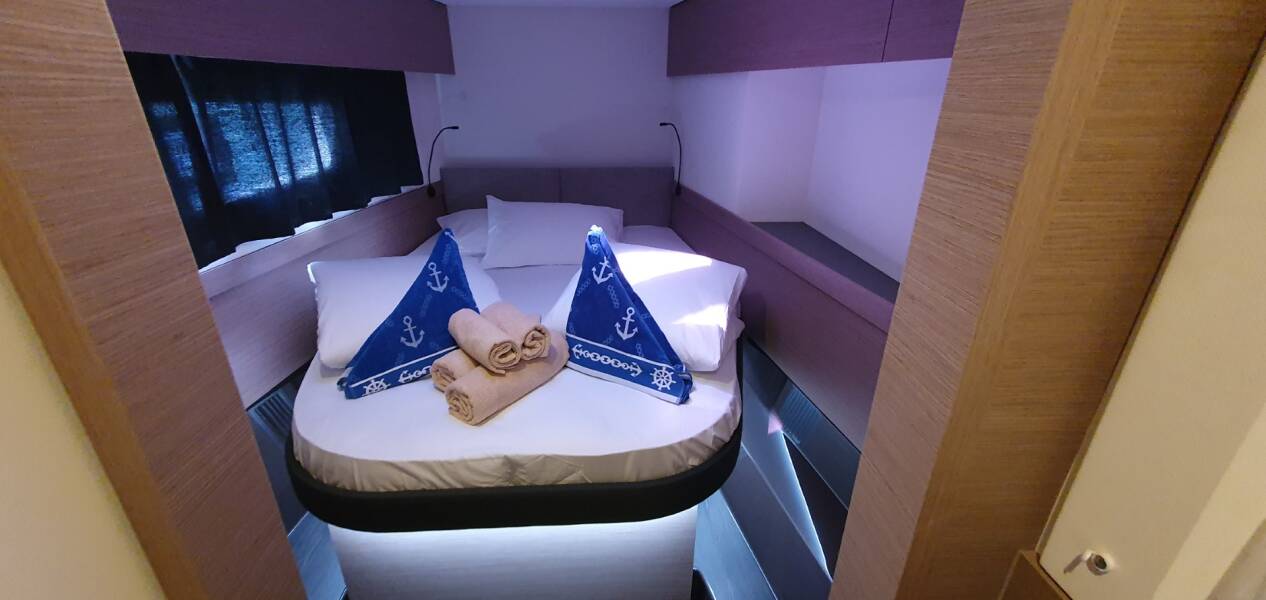 Fountaine Pajot Elba 45  | Summer Flow