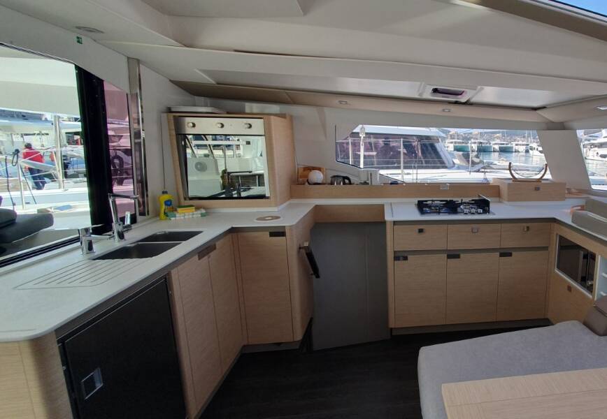 Fountaine Pajot Elba 45  | Adria Blue