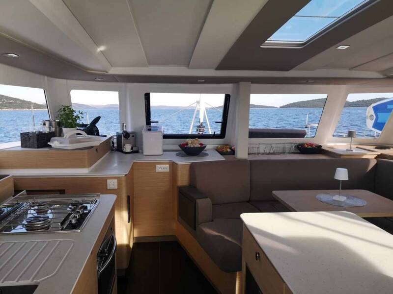 Fountaine Pajot FP 41 Quatuor 3 | Acamar