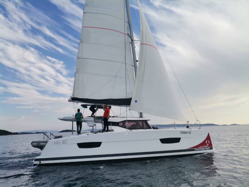 Fountaine Pajot Isla 40