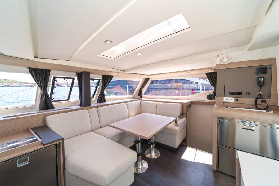 Fountaine Pajot Isla 40 | First Step