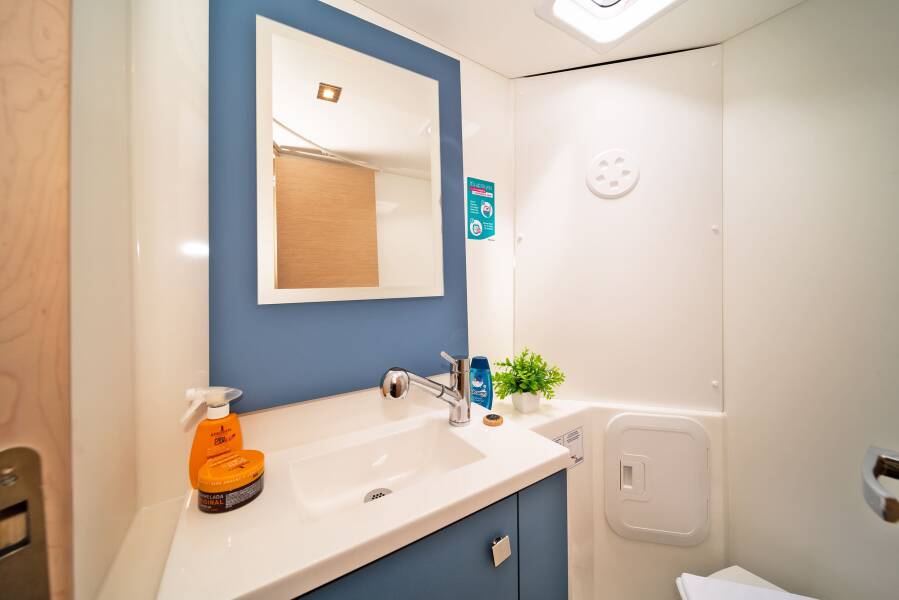 Fountaine Pajot Isla 40 | First Step