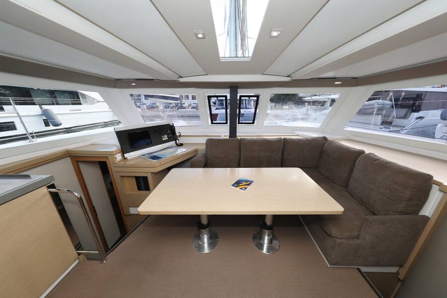 Fountaine Pajot Lucia 40  | Why Not