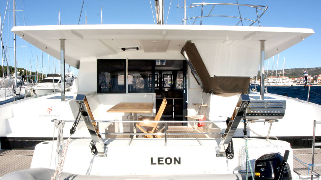 Fountaine Pajot Lucia 40  | Leon