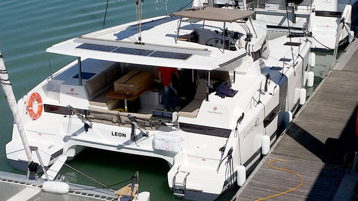 Fountaine Pajot Lucia 40  | Leon