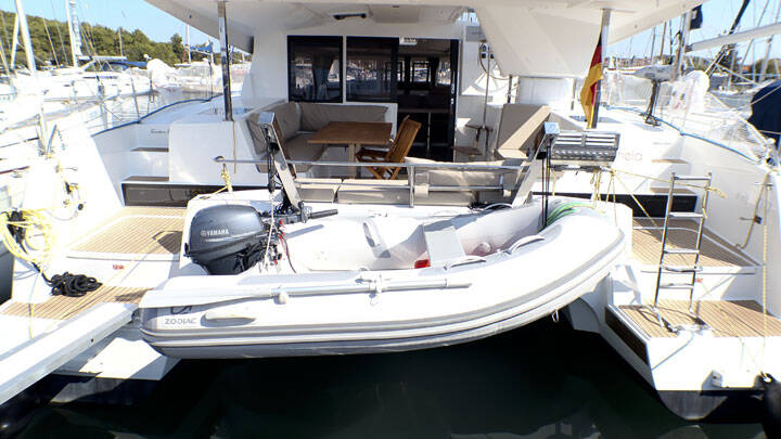 Fountaine Pajot Lucia 40  | Leon