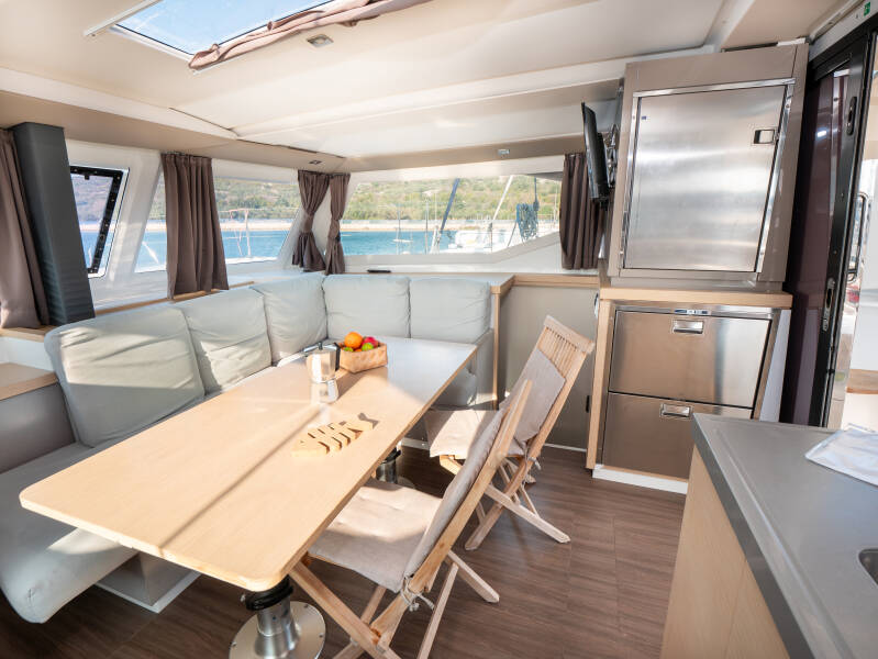 Fountaine Pajot Lucia 40 | Luce