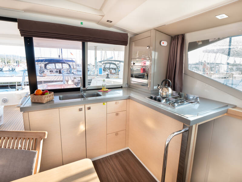 Fountaine Pajot Lucia 40 | Luce