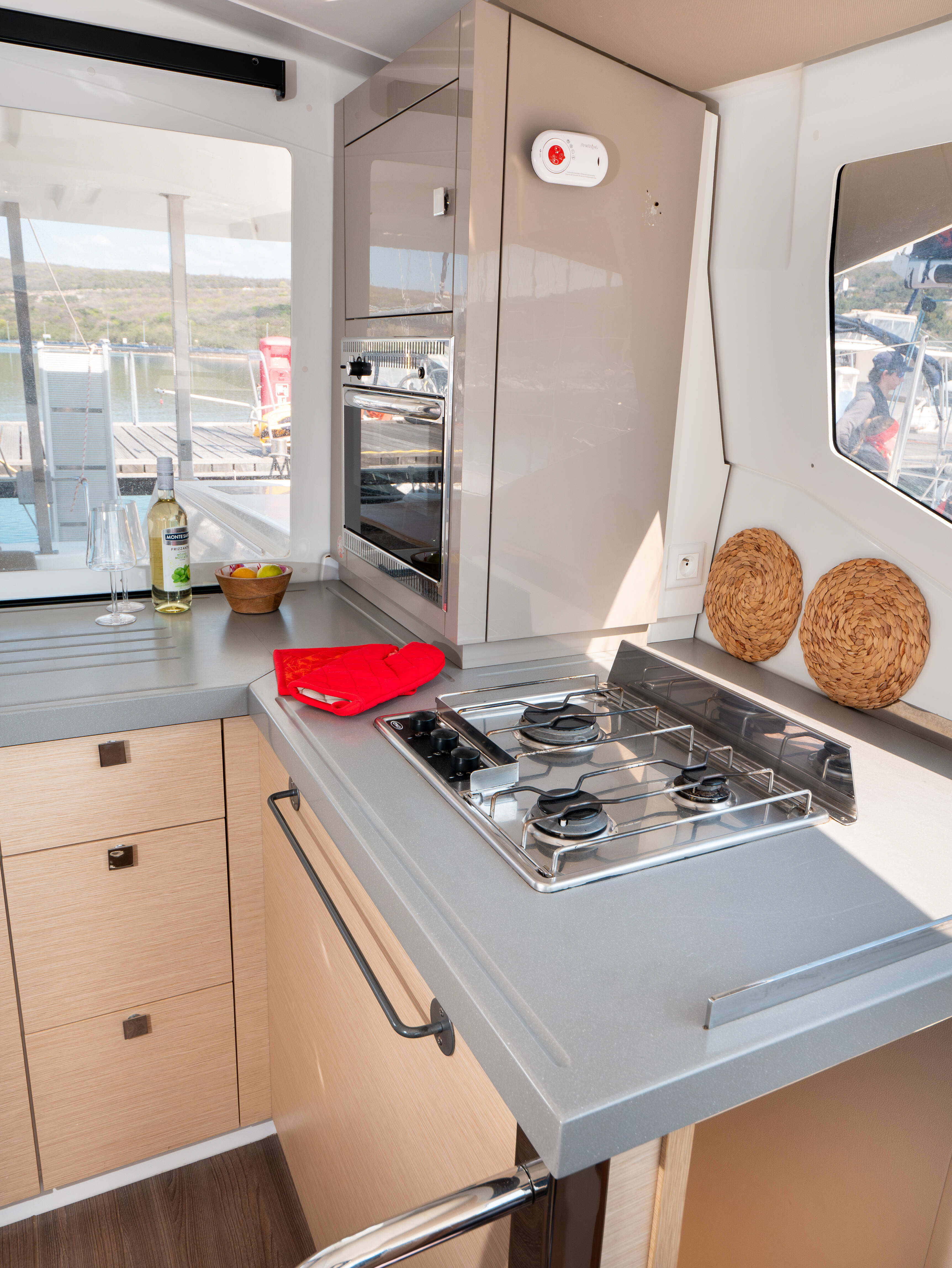 Fountaine Pajot Lucia 40 | Stella Luna