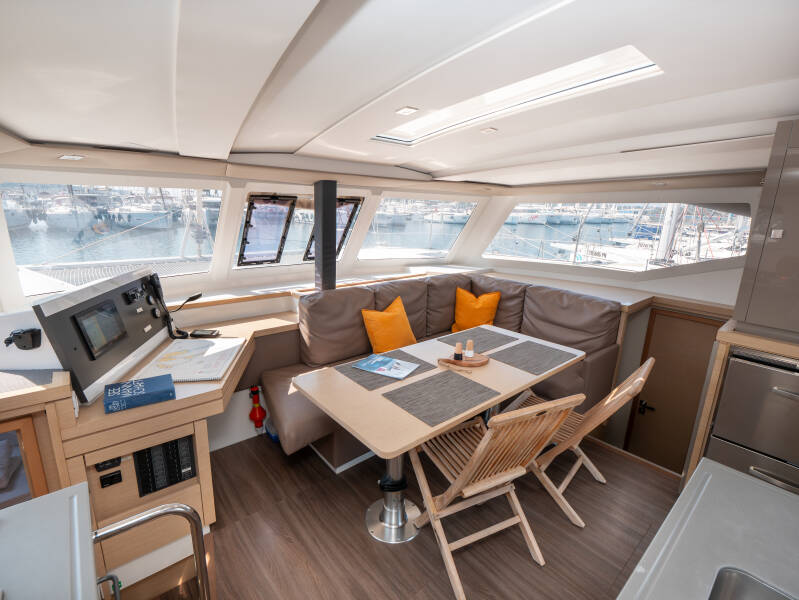 Fountaine Pajot Lucia 40 | Stella Luna