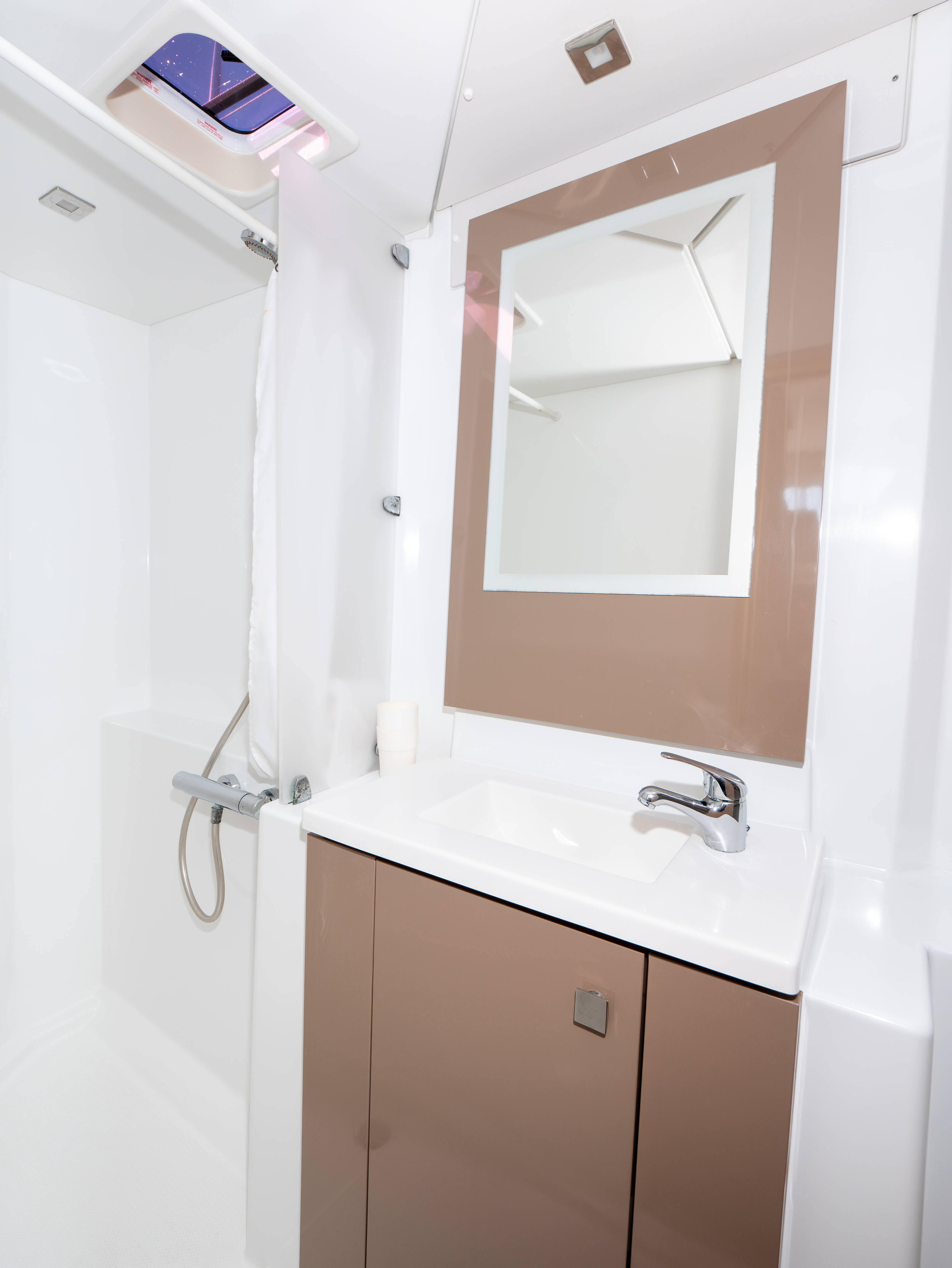 Fountaine Pajot Lucia 40 | Stella Luna