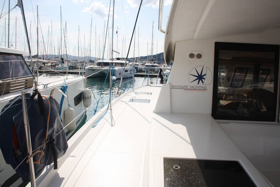 Fountaine Pajot Lucia 40  | Shanti