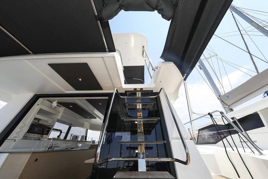 Fountaine Pajot MY 37  | Anrik