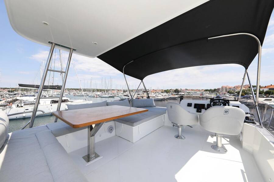 Fountaine Pajot MY 37  | Anrik