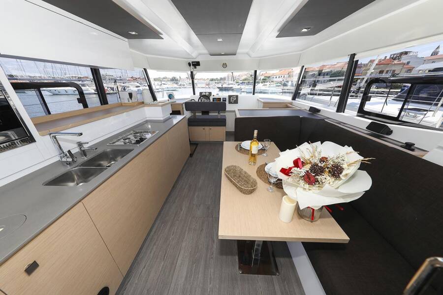 Fountaine Pajot MY 37  | Anrik