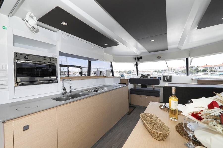 Fountaine Pajot MY 37  | Anrik