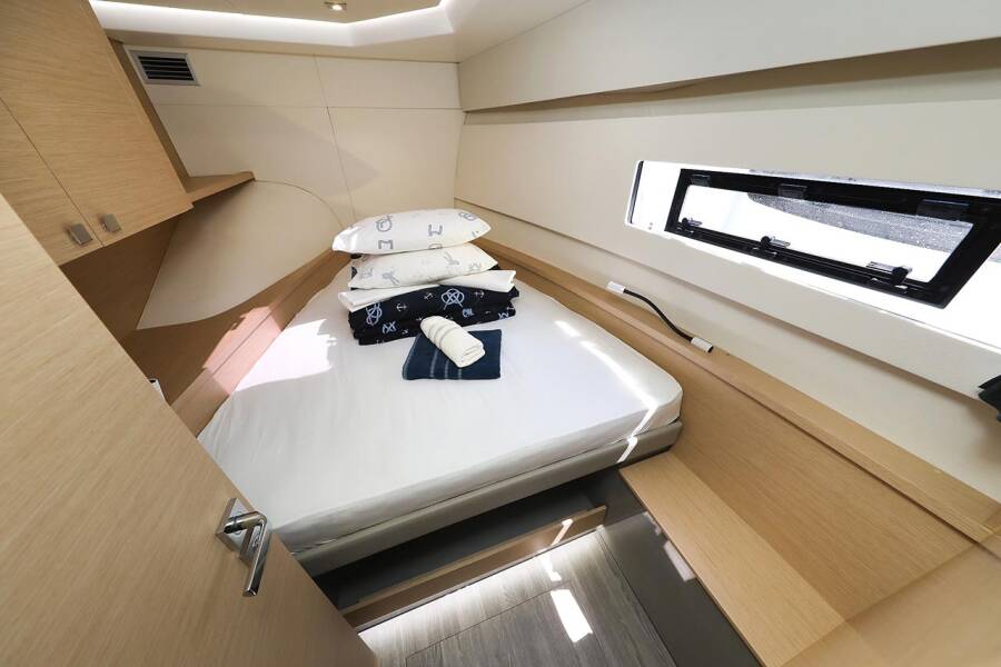 Fountaine Pajot MY 37  | Anrik