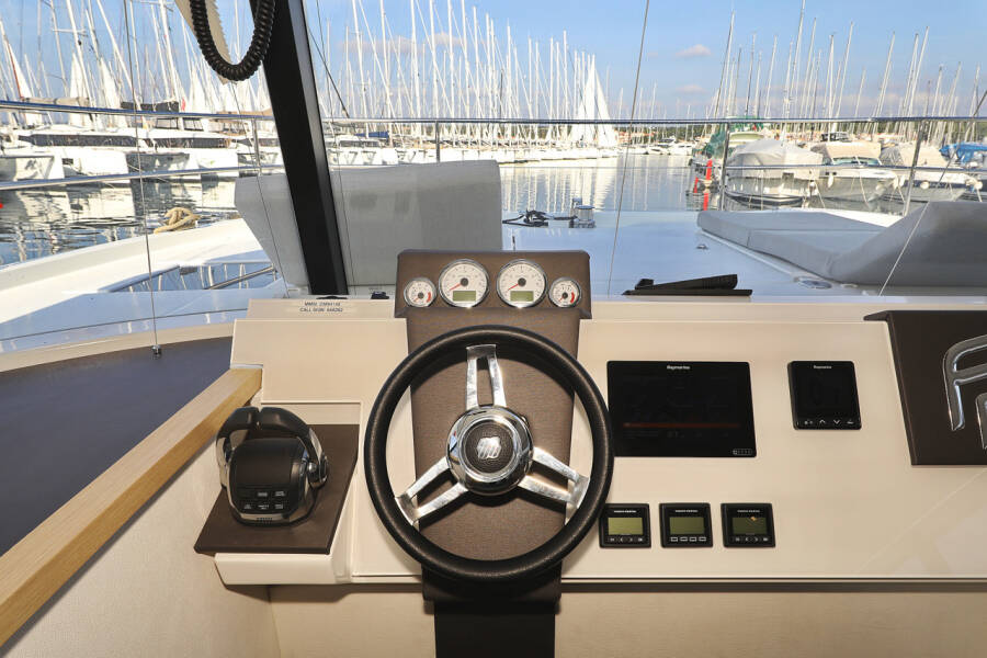 Fountaine Pajot MY 37  | Marketka