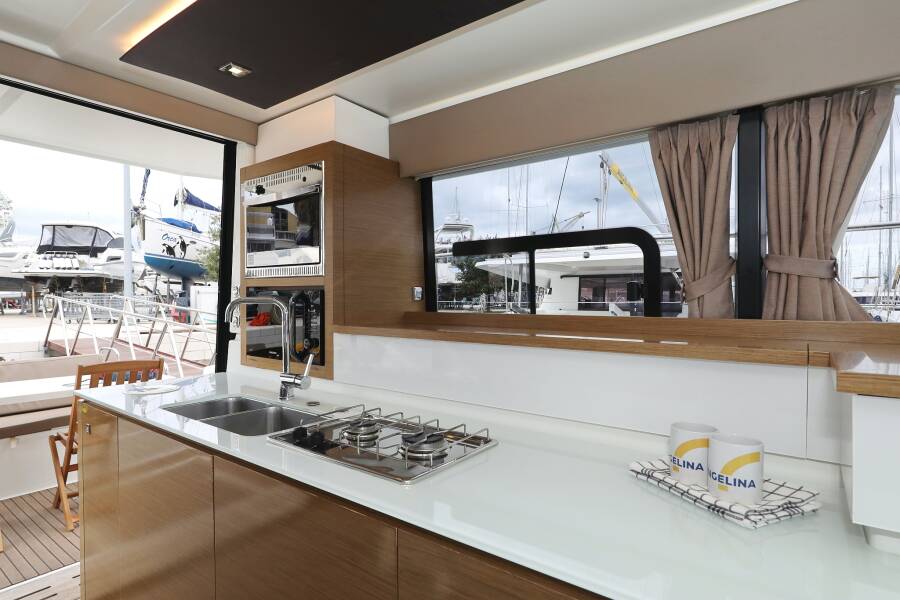 Fountaine Pajot MY 37  | Dream Star