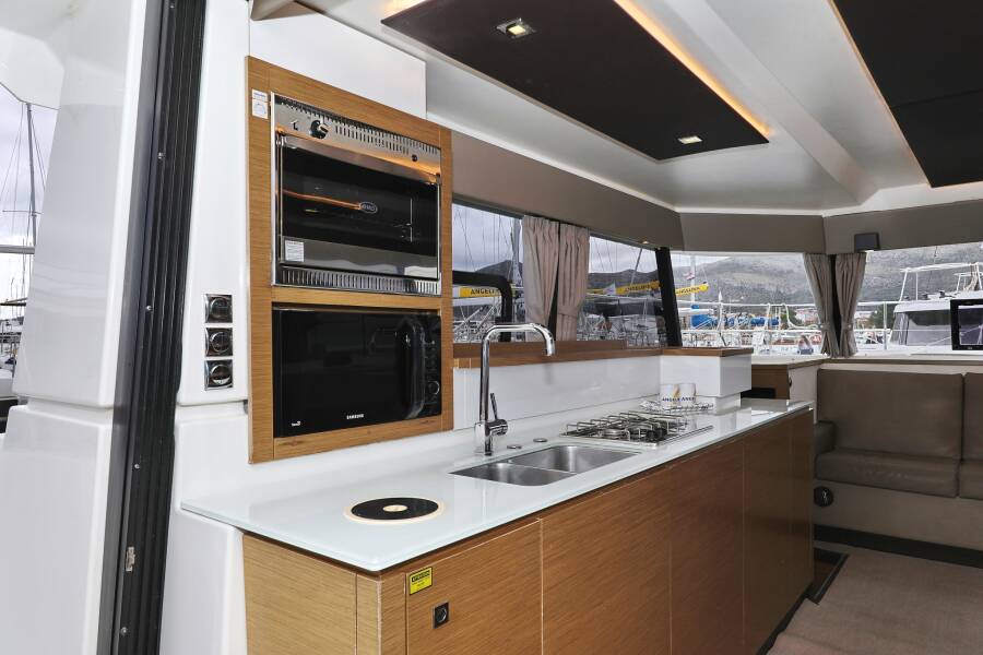 Fountaine Pajot MY 37  | Dream Star